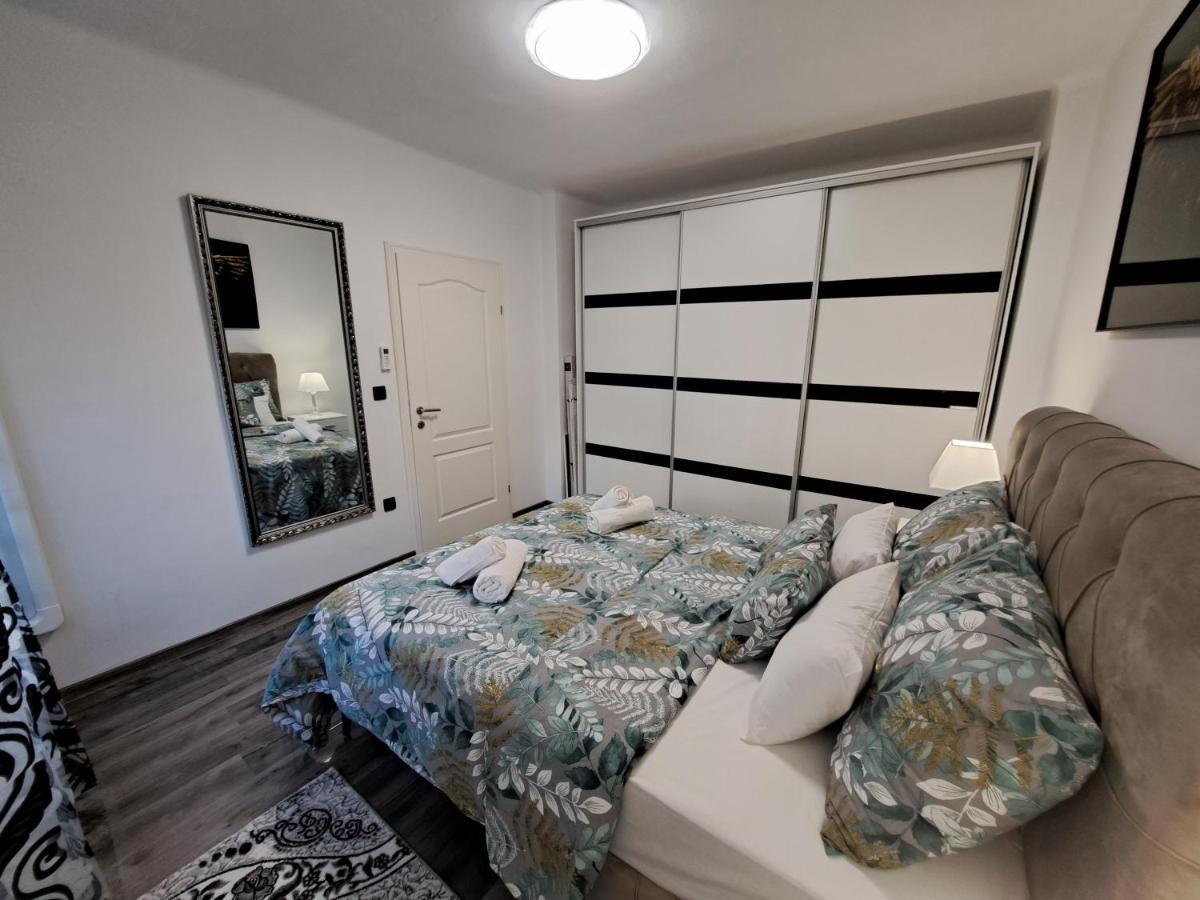 Apartment Monaco Fiume Kültér fotó