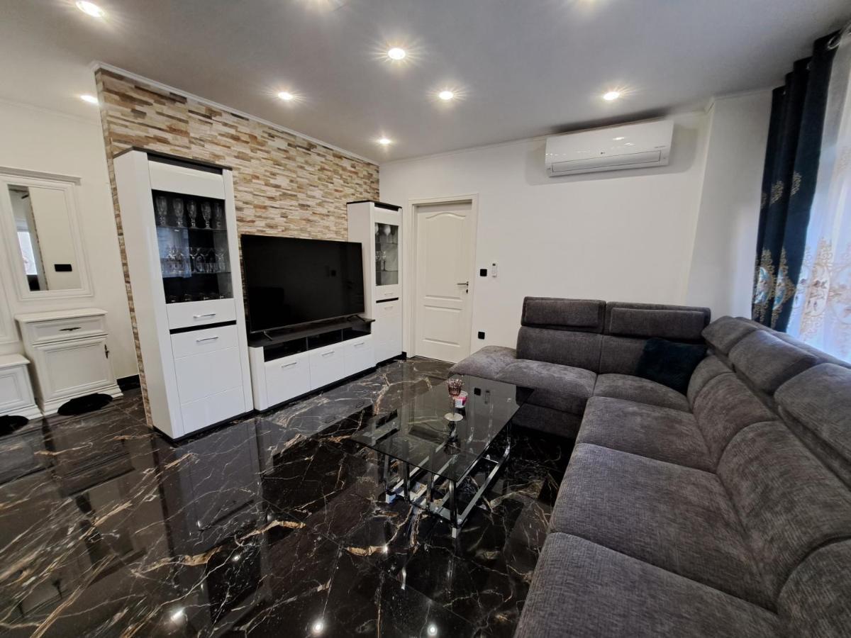 Apartment Monaco Fiume Kültér fotó